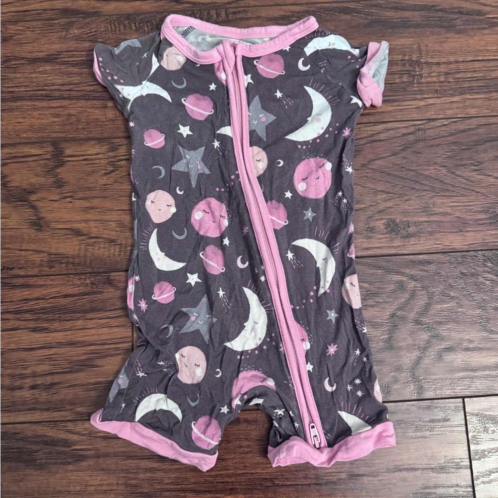 Little Sleepies shortie zip romper 6-12 months